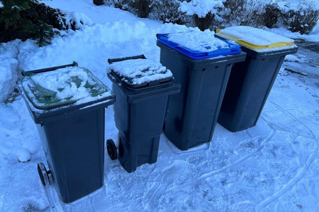 Das Winterwetter beeinträchtigt die Müllabfuhr im Neckar-Odenwald-Kreis. ©KWin Das Winterwetter beeinträchtigt die Müllabfuhr im Neckar-Odenwald-Kreis. ©KWin