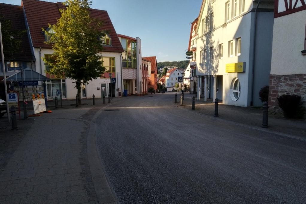 Heidelberger Straße nach der Sanierung (Bild: Stadt Mosbach)