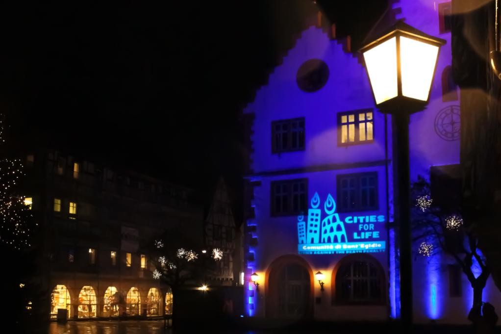 Rathaus leuchtet, (c) Stadt Mosbach