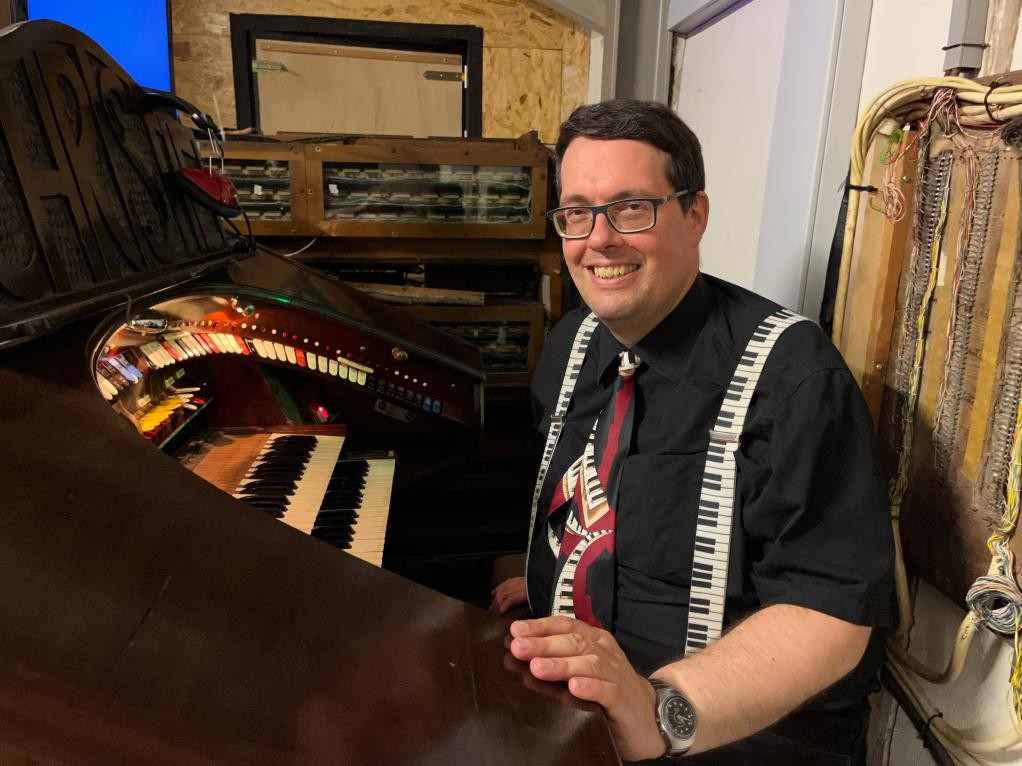 Andreas Benz ist Vollblutmusiker und bereitet gerne Stummfilmklassiker musikalisch neu auf. ©Eberhard Nuffer Andreas Benz ist Vollblutmusiker und bereitet gerne Stummfilmklassiker musikalisch neu auf. ©Eberhard Nuffer