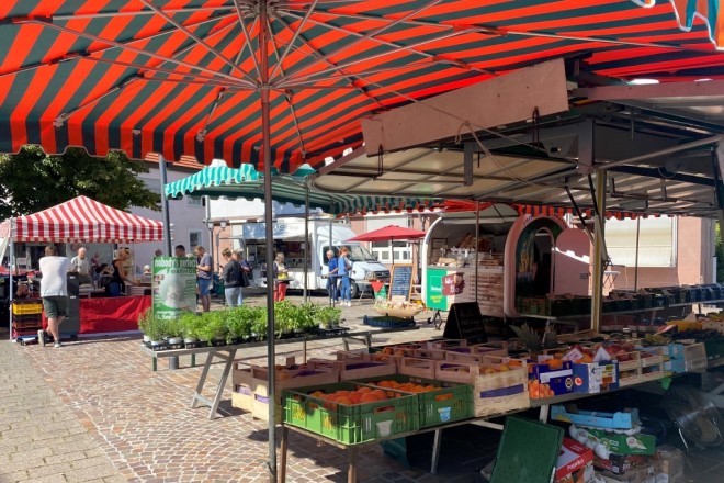 Wochenmarkt in Neckarelz, (c) Stadt Mosbach