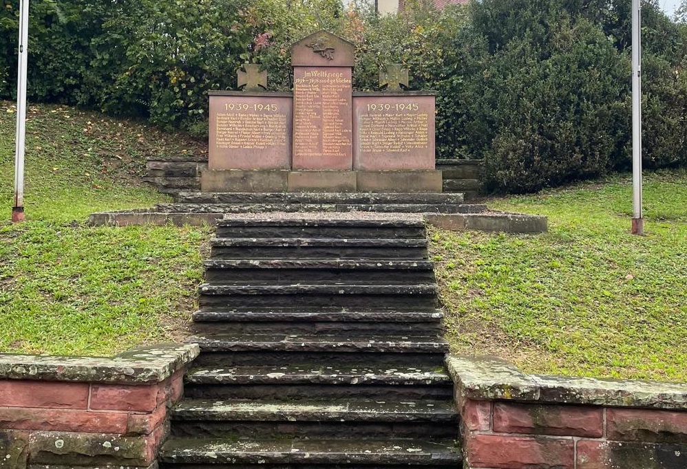 Das Kriegerdenkmal in Lohrbach: Hier findet um 11:30 Uhr am 16. November ebenfalls eine Gedenkfeier statt.&nbsp;©Stadt Mosbach